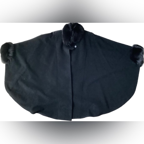 EUC Wool Cashmere Fox fur cape - Picture 6 of 15